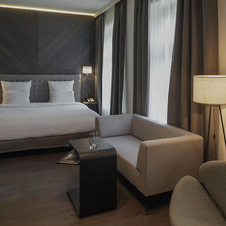 ホテル プルマン リガ オールド タウン エクステリア 写真 A room at the hotel